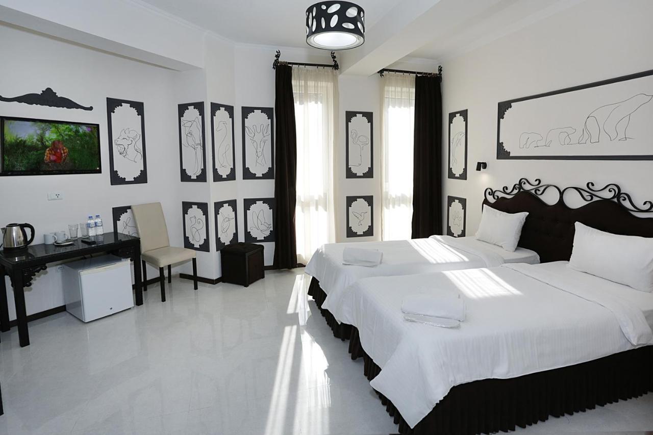 Hotel The One Boutique Tbilisi Exterior foto