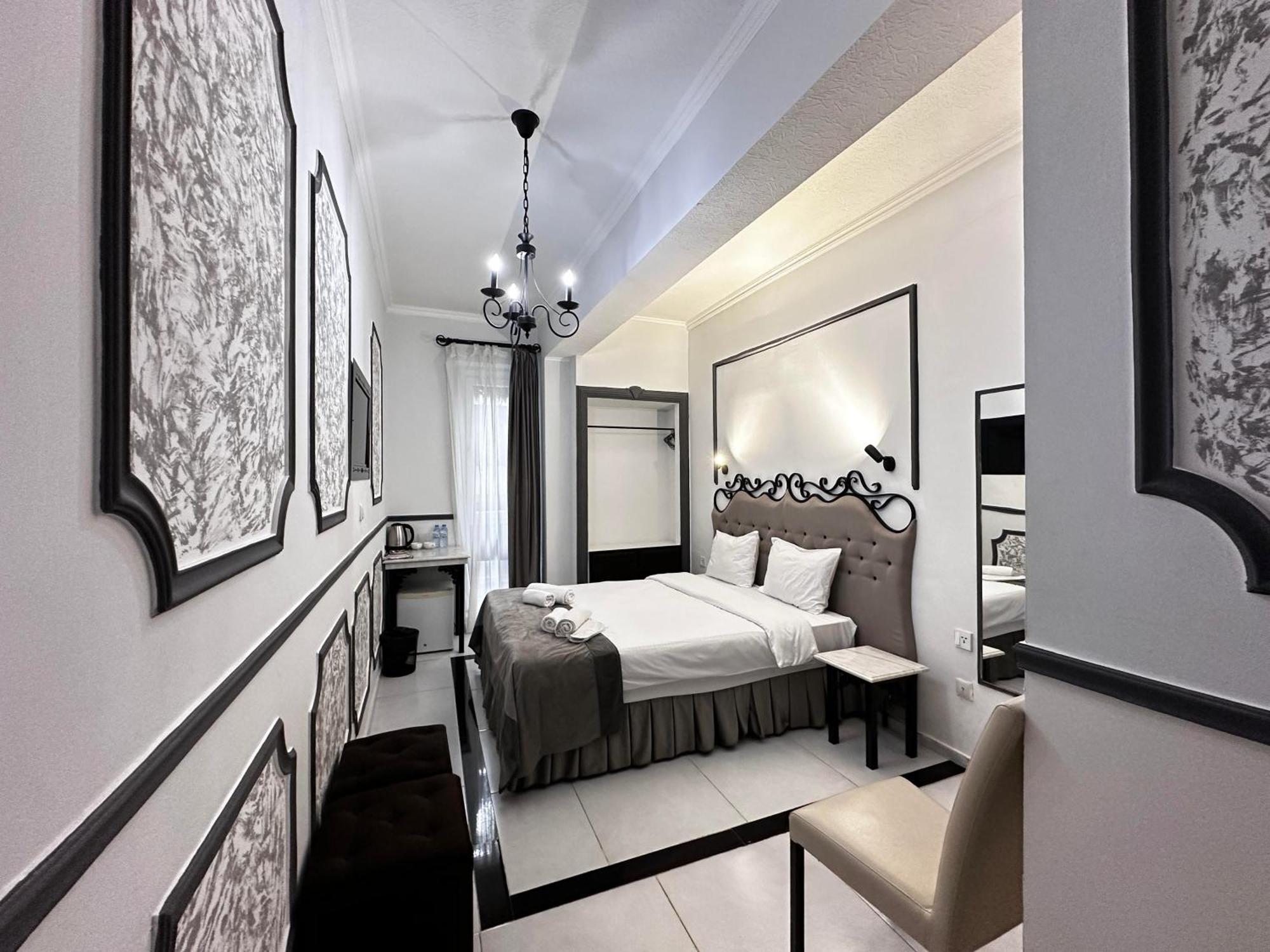 Hotel The One Boutique Tbilisi Exterior foto
