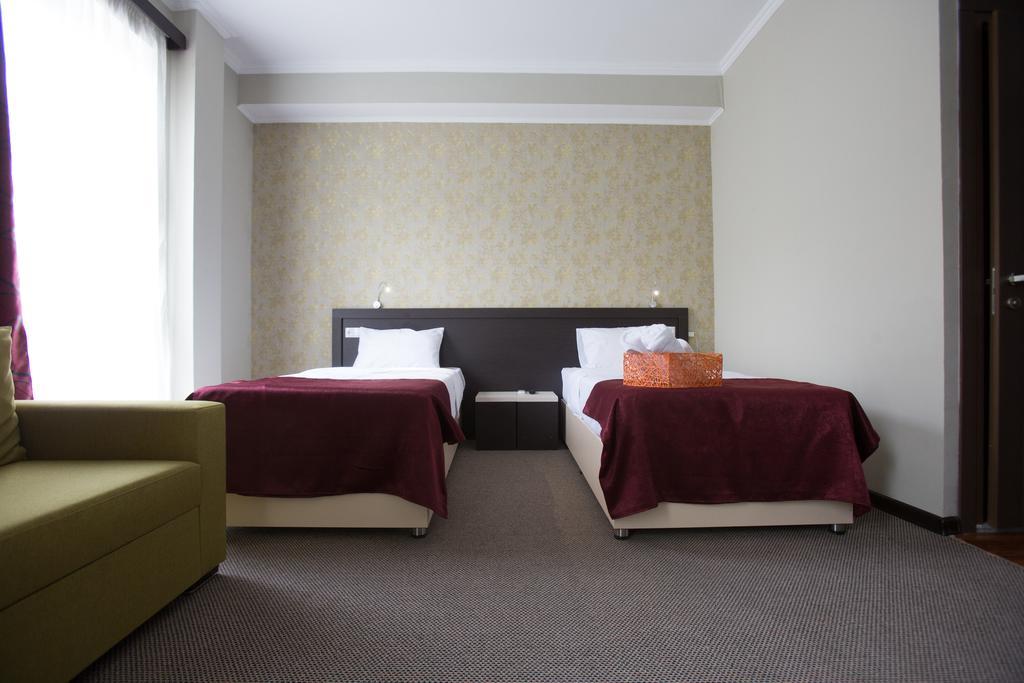 Hotel The One Boutique Tbilisi Exterior foto
