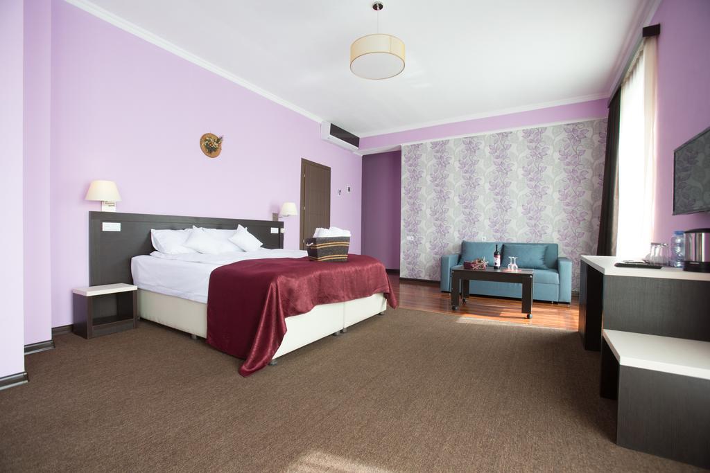 Hotel The One Boutique Tbilisi Exterior foto