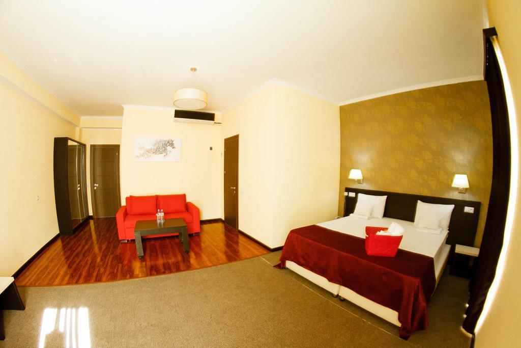 Hotel The One Boutique Tbilisi Exterior foto