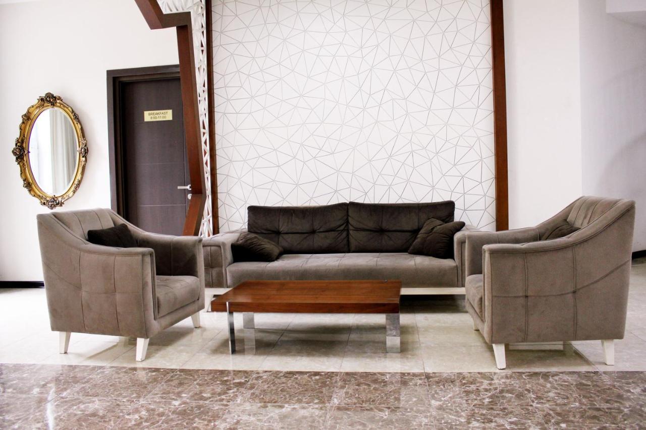 Hotel The One Boutique Tbilisi Exterior foto