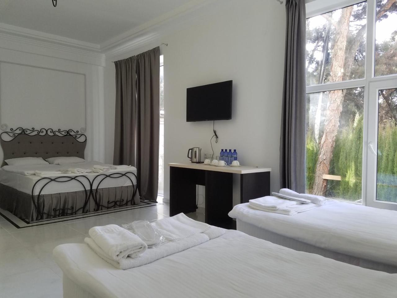 Hotel The One Boutique Tbilisi Exterior foto